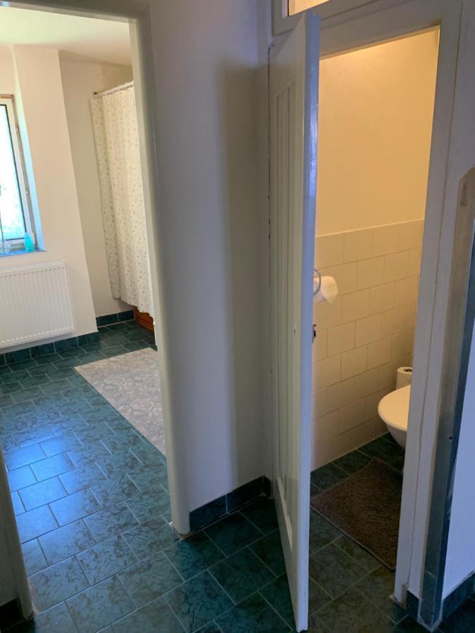 Pod Nachodskym Zamkem Apartment Ngoại thất bức ảnh